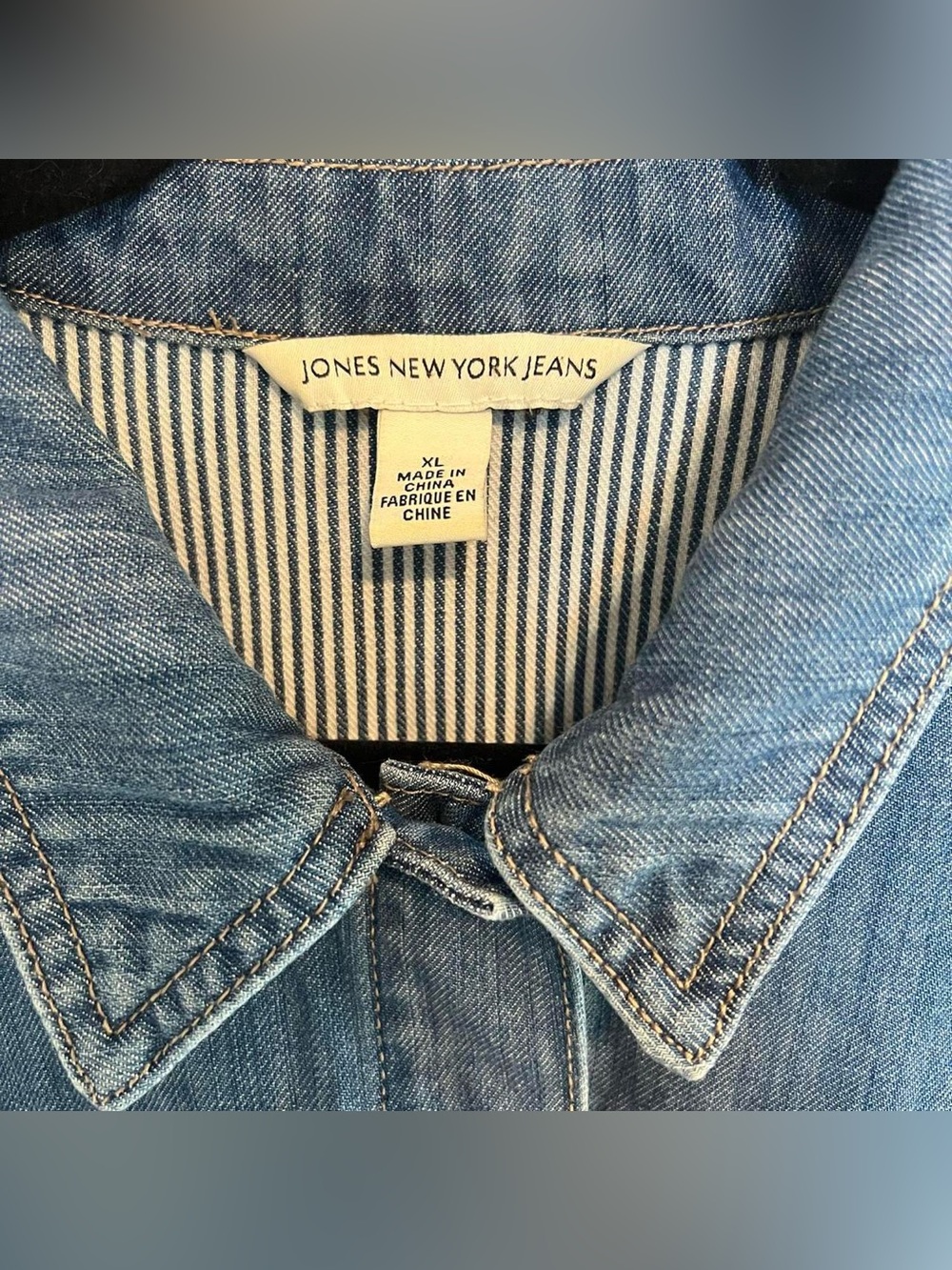 Jean Jacket - Picture 3 of 4